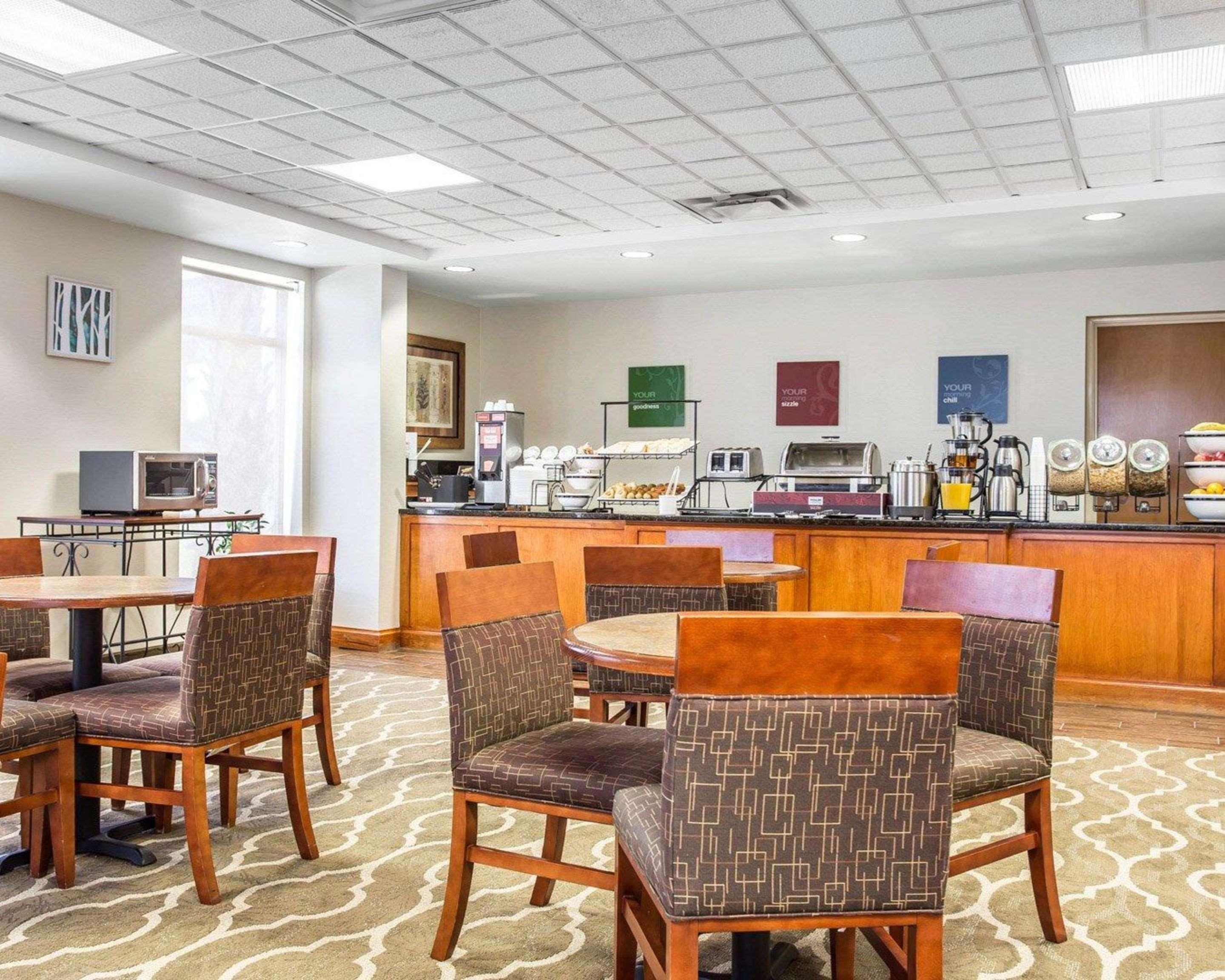 Comfort Inn & Suites Walterboro I-95 Extérieur photo