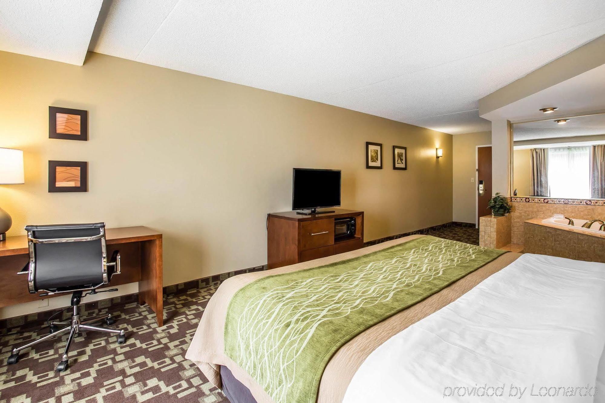 Comfort Inn & Suites Walterboro I-95 Extérieur photo