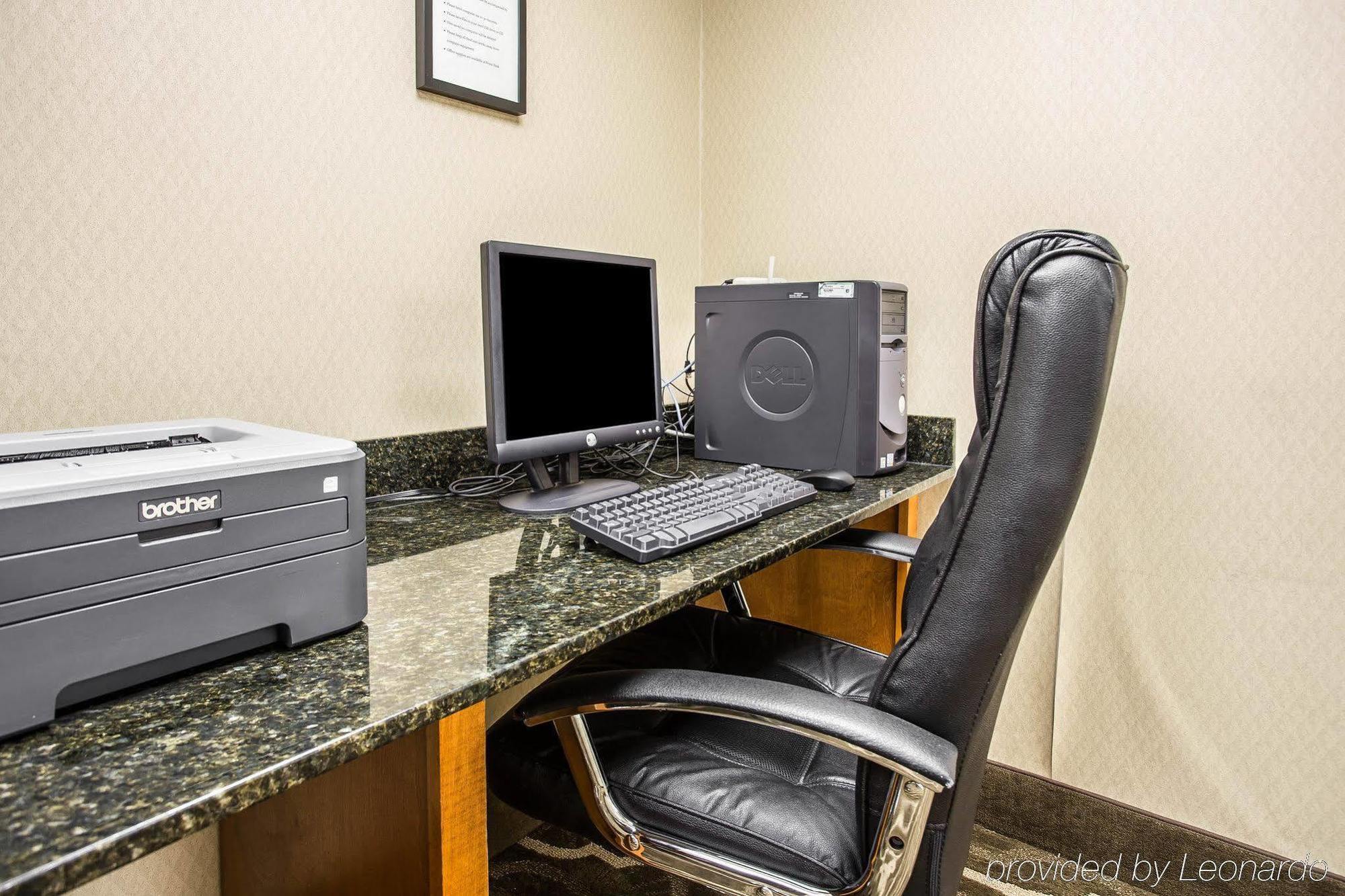 Comfort Inn & Suites Walterboro I-95 Extérieur photo