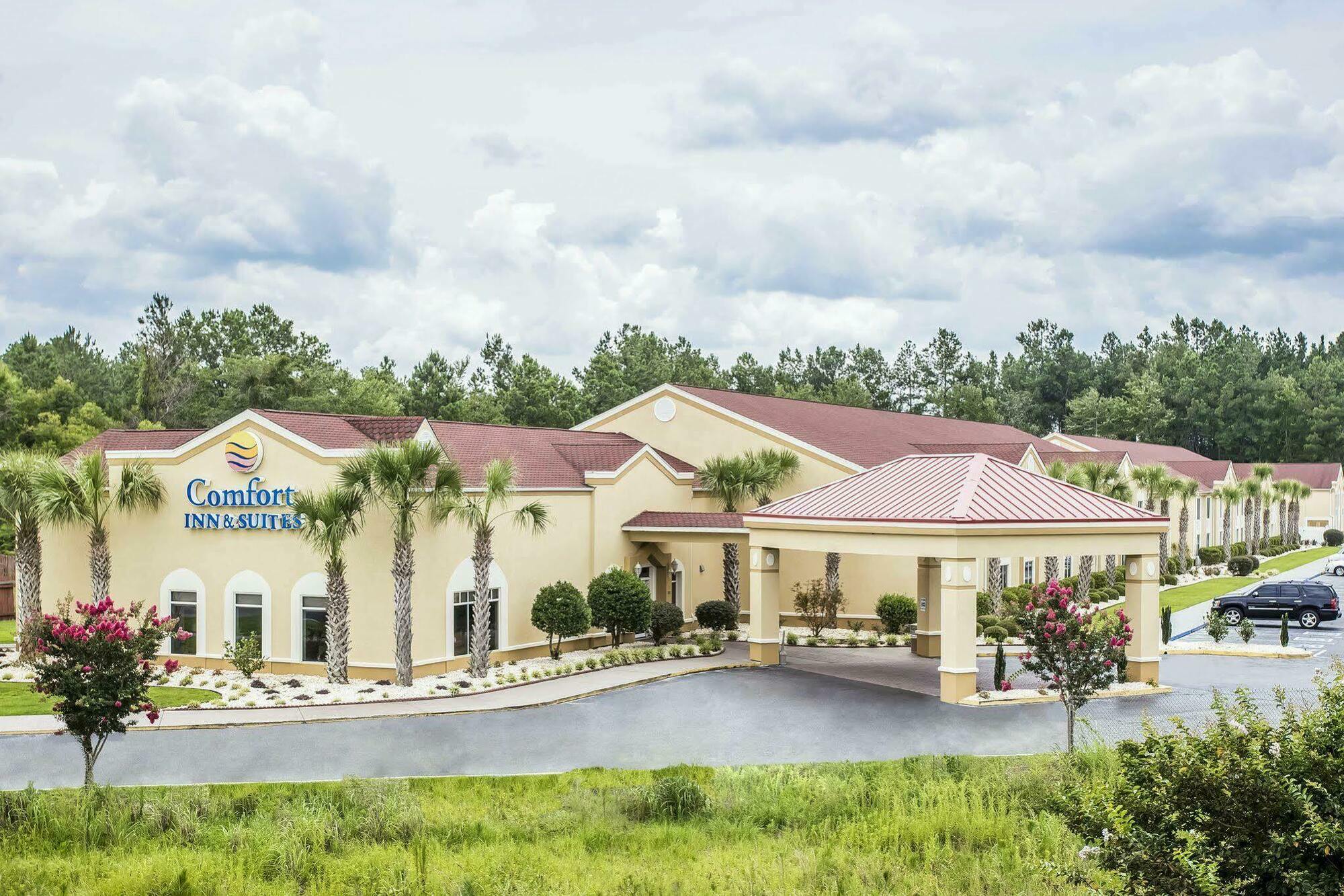 Comfort Inn & Suites Walterboro I-95 Extérieur photo