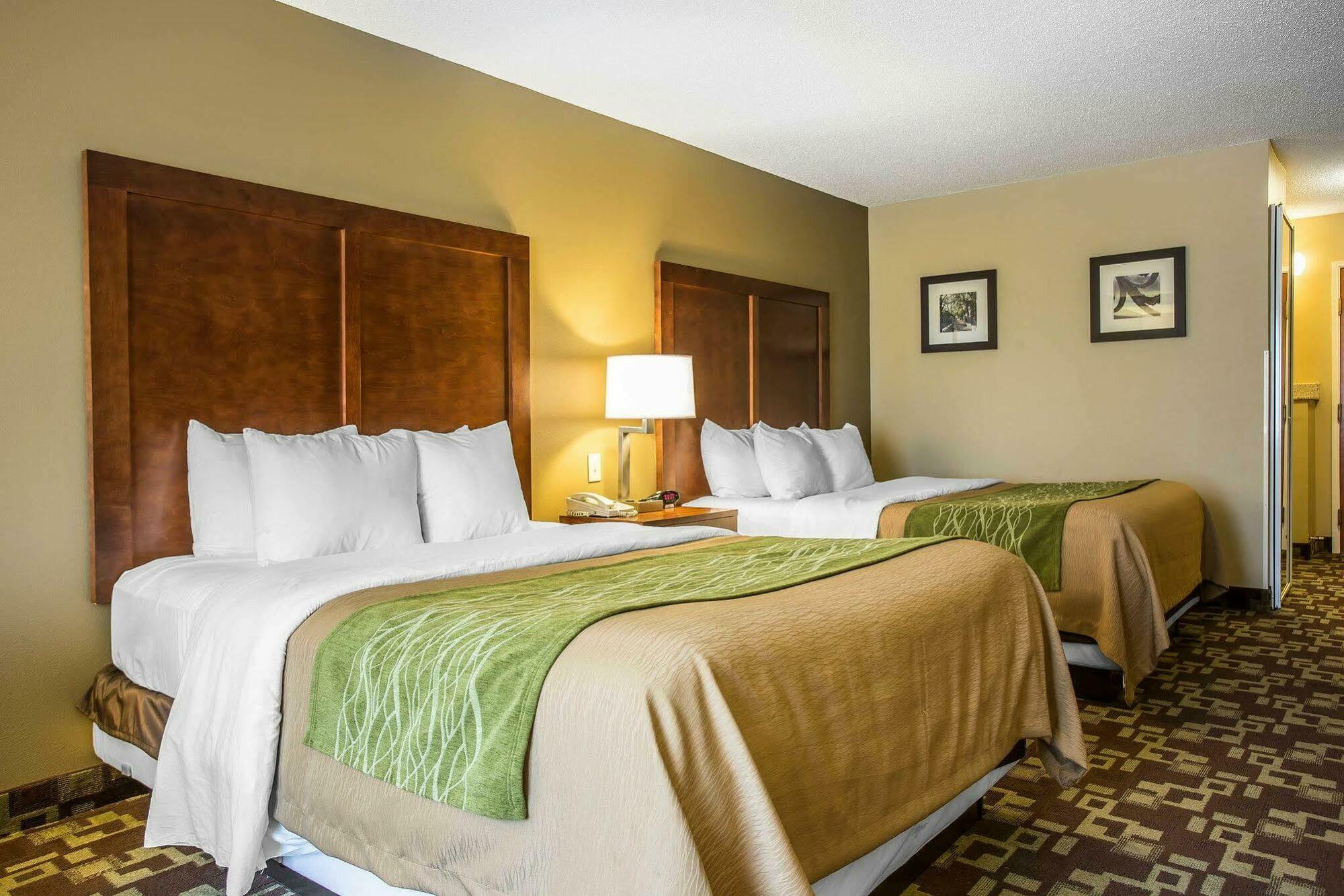 Comfort Inn & Suites Walterboro I-95 Extérieur photo