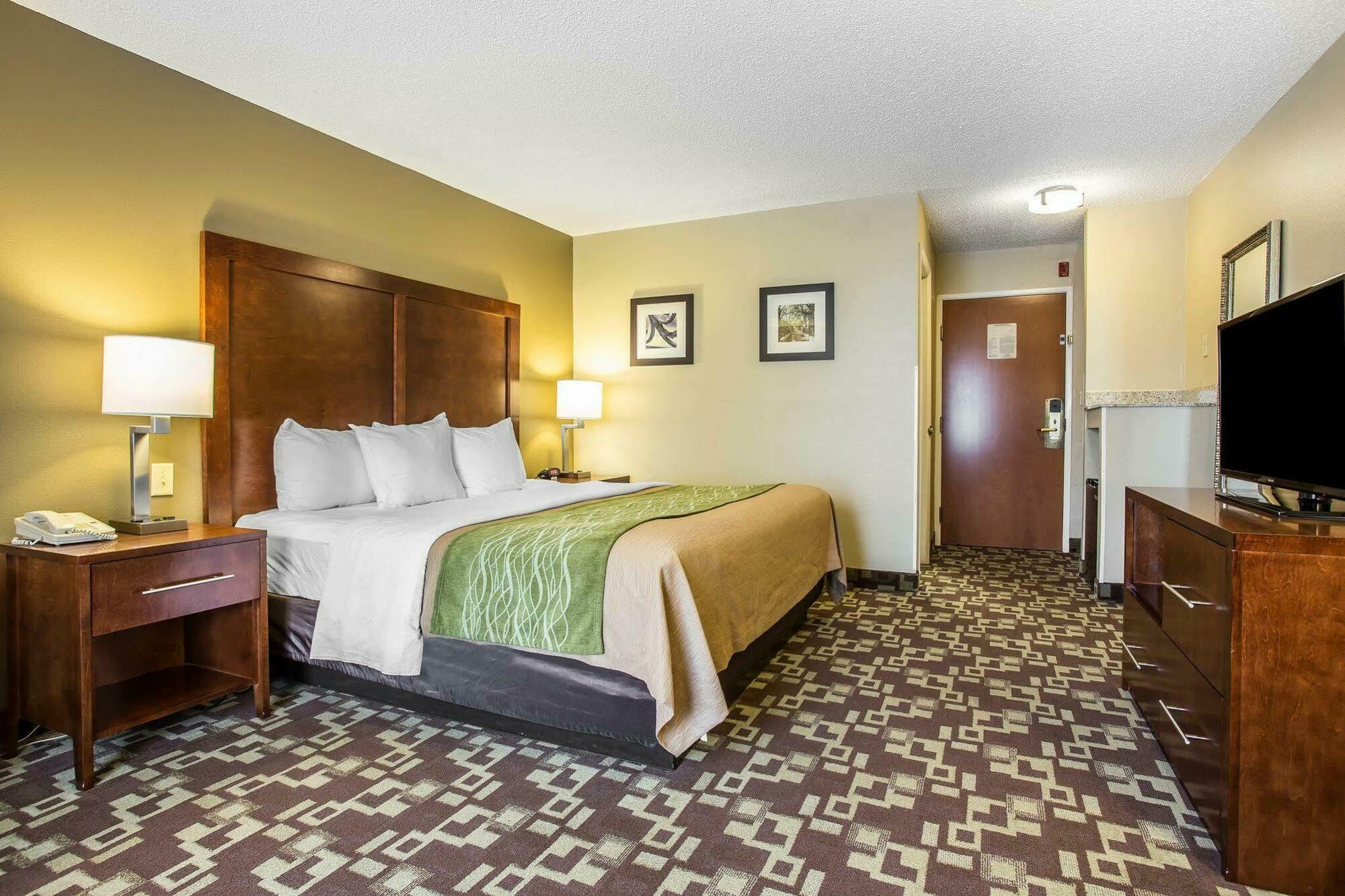Comfort Inn & Suites Walterboro I-95 Extérieur photo